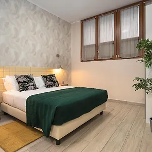 Hemeras Boutique Homes - Design Flat Near Metro Station Appartamento