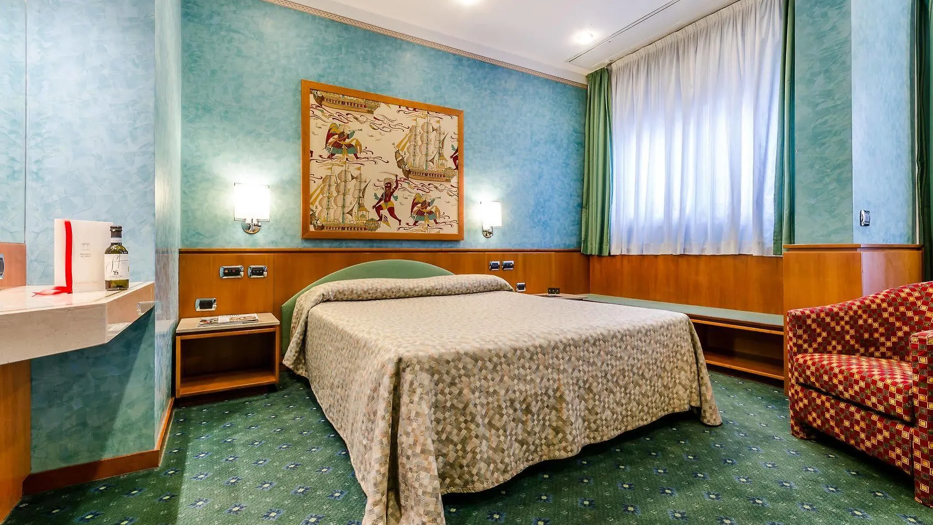 Brunelleschi Hotel Milan 4*,  Italy