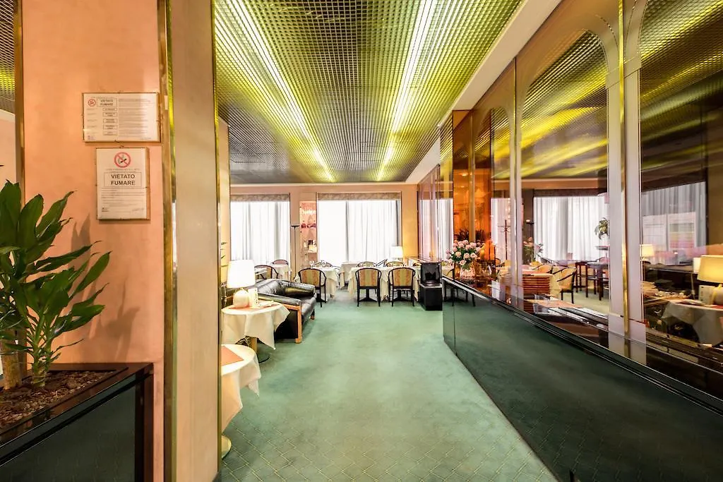 ****  Brunelleschi Hotel Milan Italy